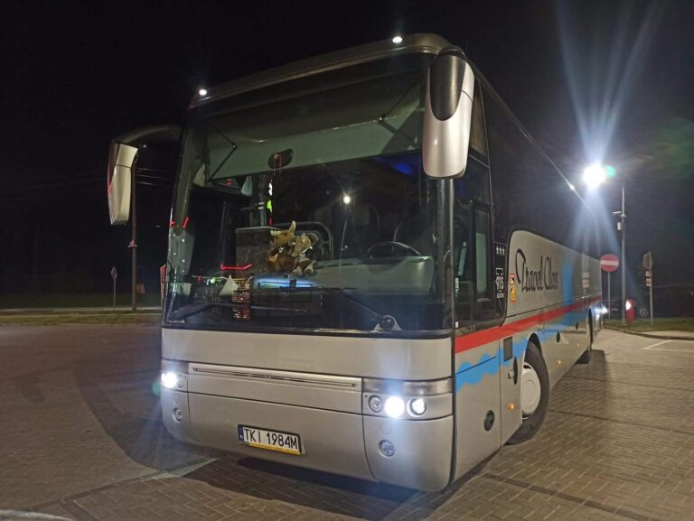 VanHool T915 - flota Mil-Bus