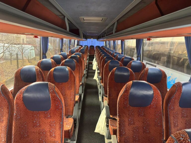 VanHool T916 - Mil-Bus